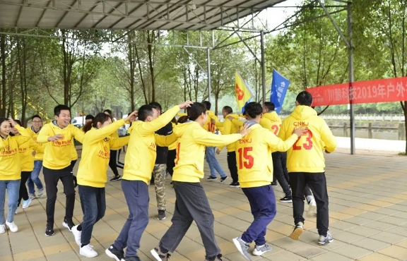 企业中秋节旅游团建活动策划方案,中秋节团建文化衫定制